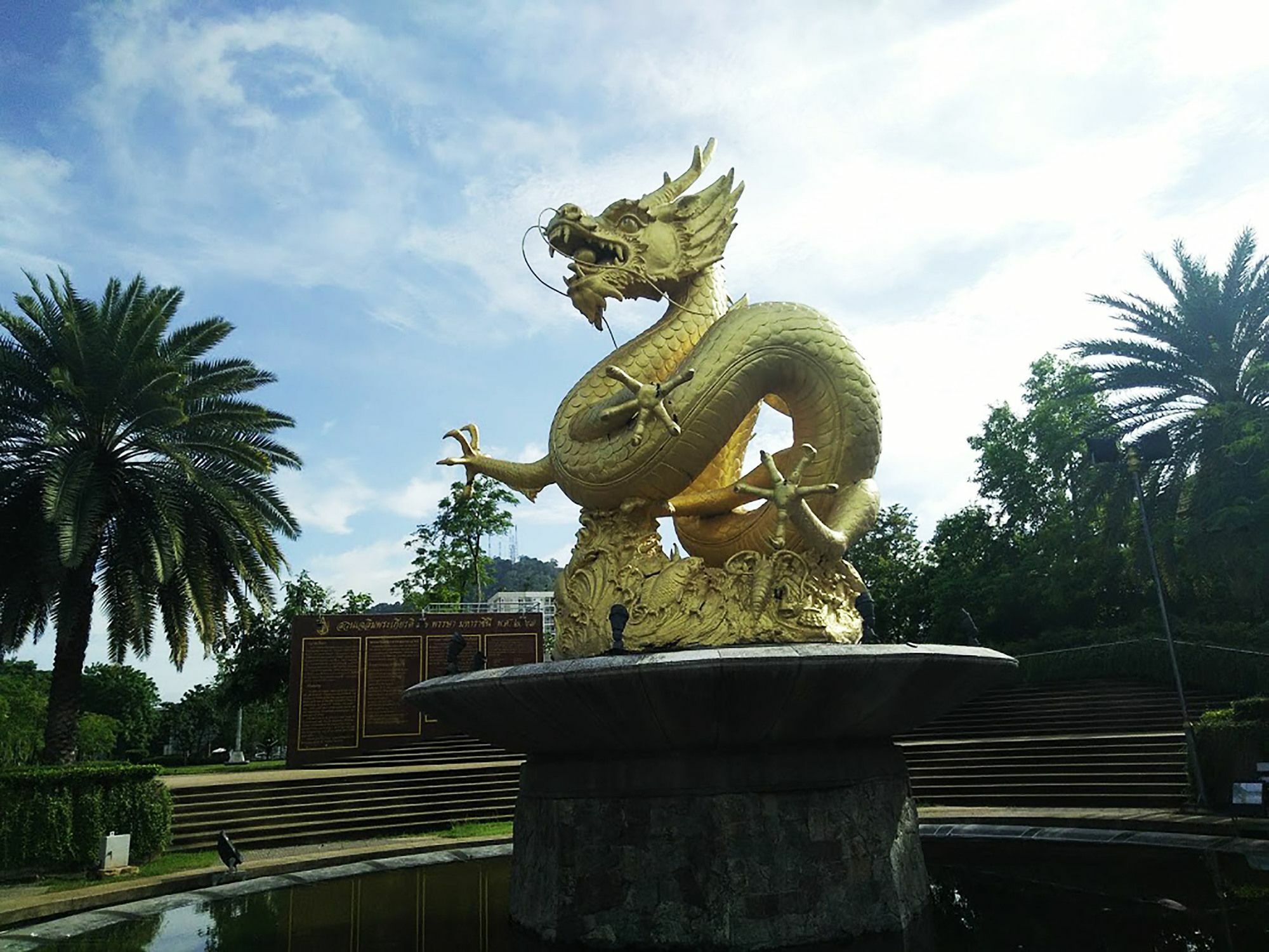 In Phuket House Otel Dış mekan fotoğraf